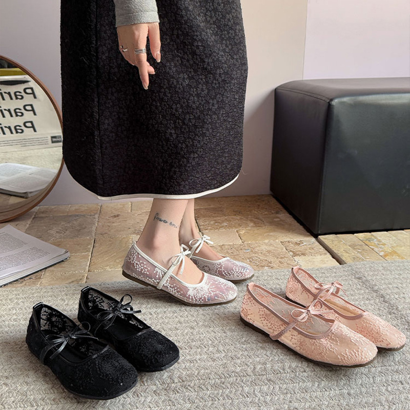 Embroidery Flat Shoes - レディース ジェントル バレエシューズ 2026年新作 ホローメッシュ レース刺繍