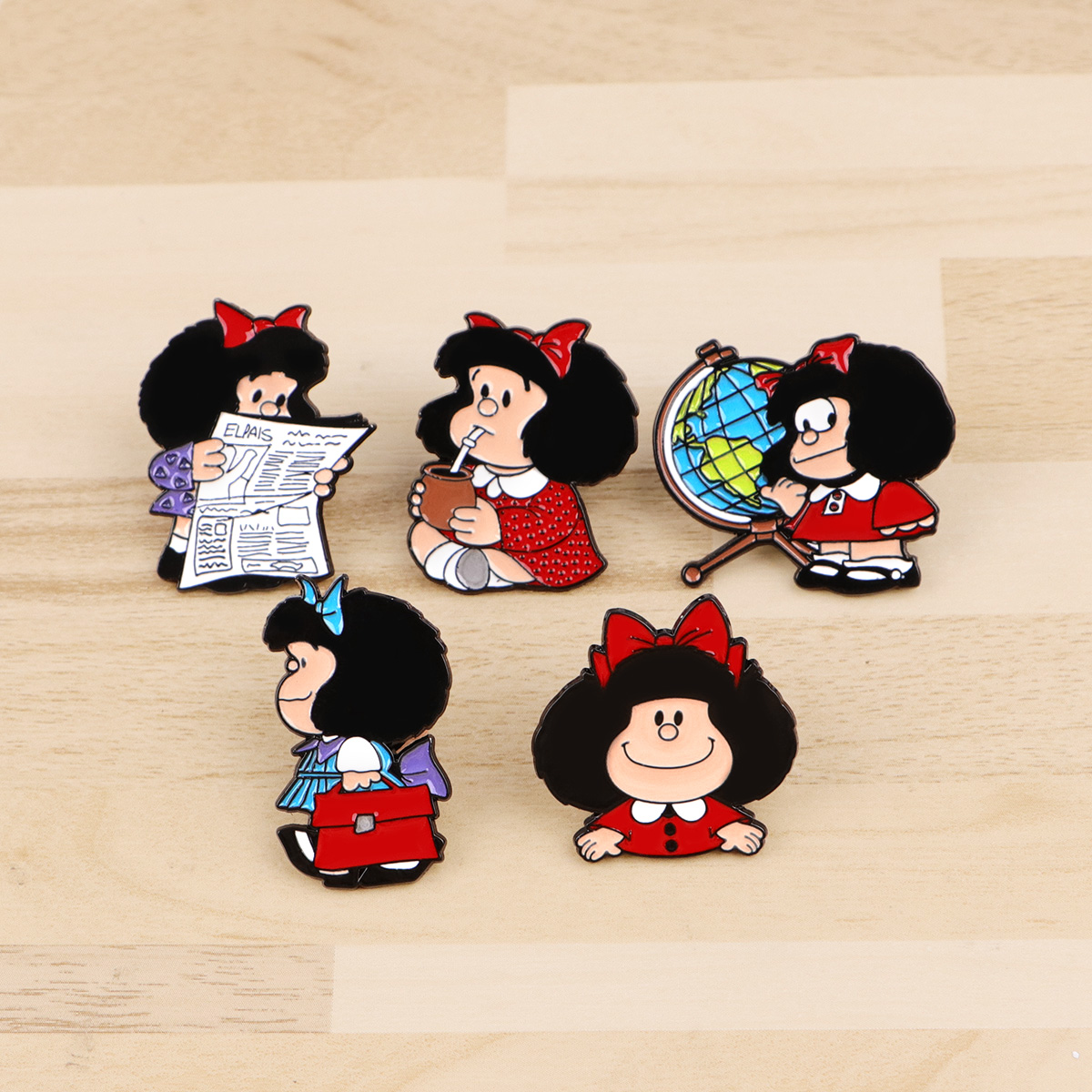 Embroidery Illustration - 5 個かわいい女の子エナメルピンセット漫画バッジバックパック女性のブローチ帽子ラペルピンコスプレアクセサリーおもちゃギフト
