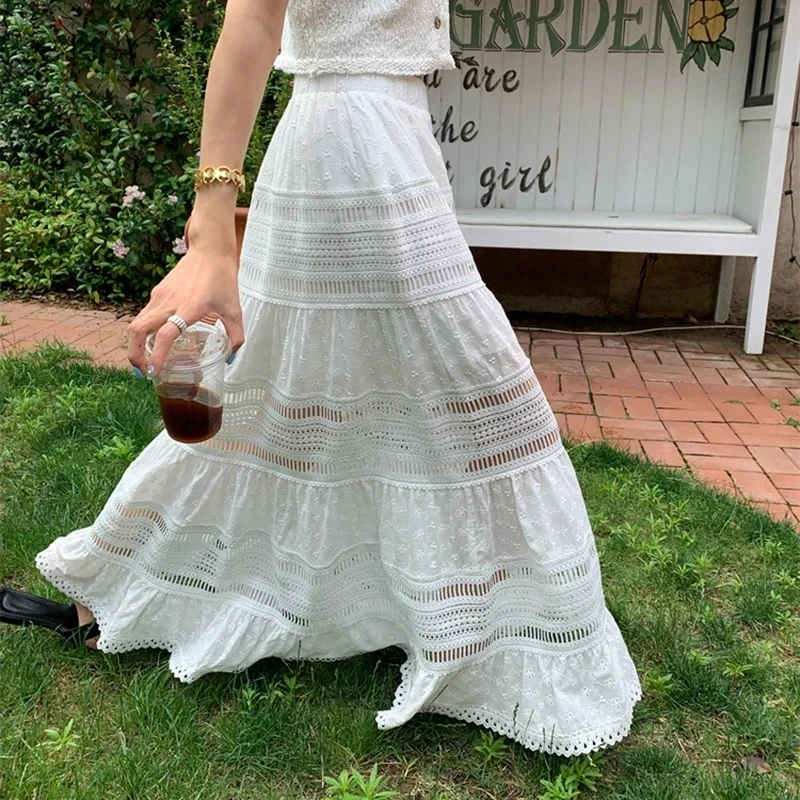 Embroidery Eyelet - 女性のための半透明の花のマキシスカート、刺embroideryアイレットカットアウト、白い綿、長いスカート、自由奔放に生きる夏の休暇の衣装、フェアリーコア