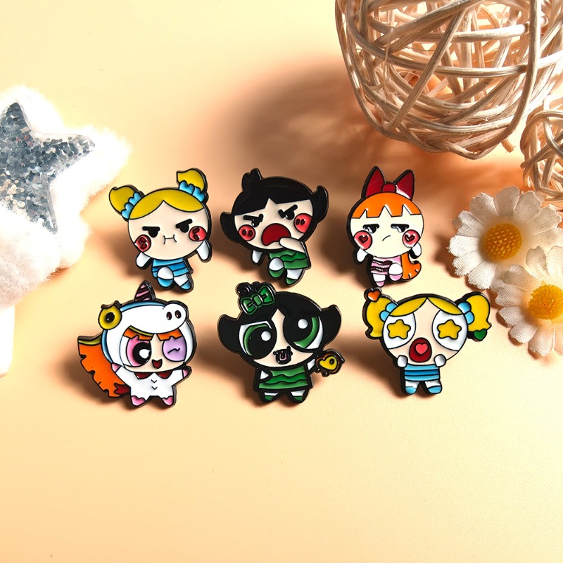 漫画アニメーション飛行する小さな警察官ブローチかわいい花ヘア - Embroidery Reddit のレビューと価格
