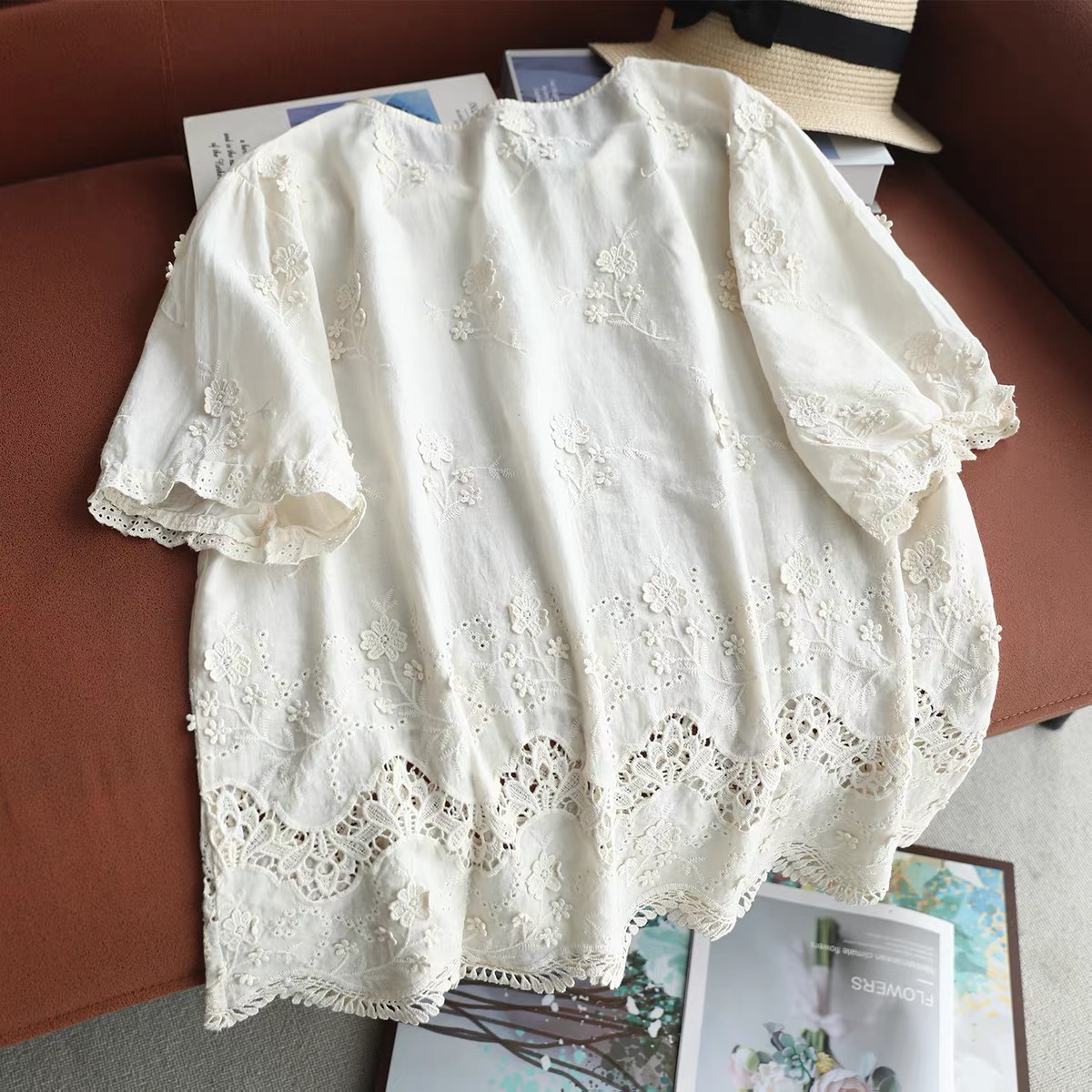 2026年女性用ヴィンテージホワイトコットンアイレットシャツ - Embroidery Eyelet のレビューと価格