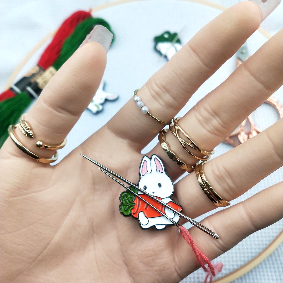 針ホルダー ウサギ、クロスステッチ用バニー針ホルダー、磁気針 - Needle Minder Magnet のレビューと価格