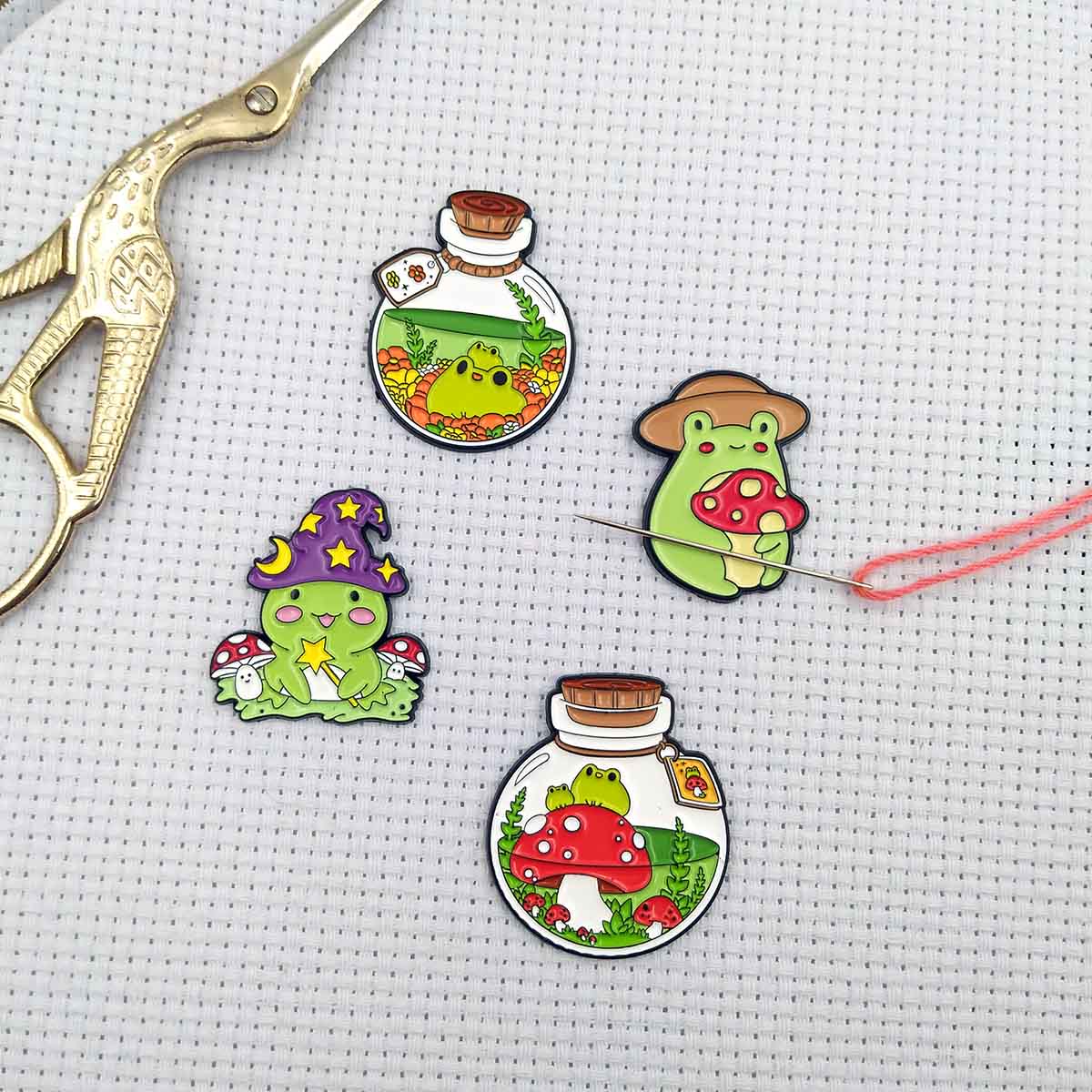 カエル型ニードルマインダー、刺繍用、かわいい緑のカエル磁気ニ - Needle Minder Magnet のレビューと価格