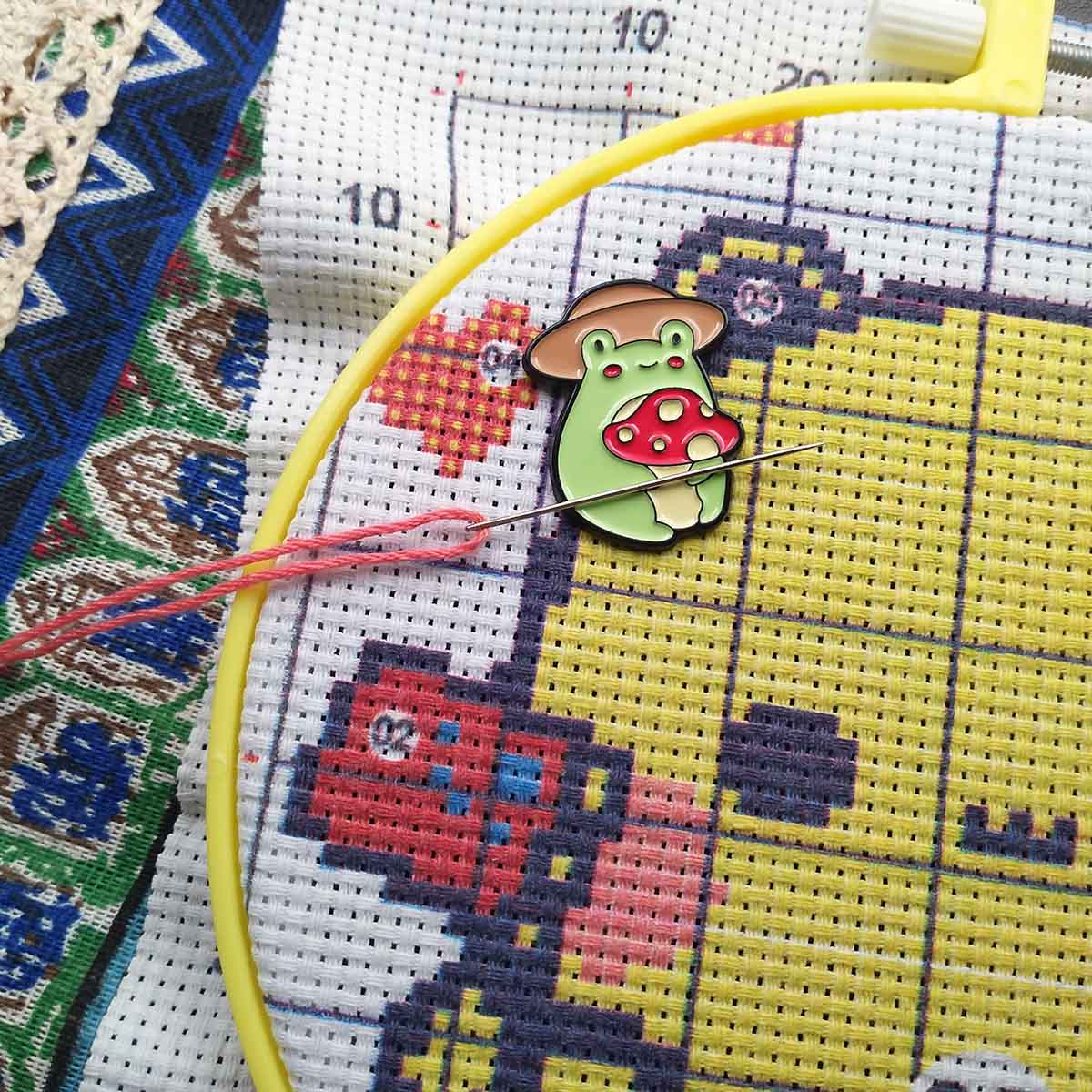 カエル型ニードルマインダー、刺繍用、かわいい緑のカエル磁気ニ - Needle Minder Magnet のレビューと価格