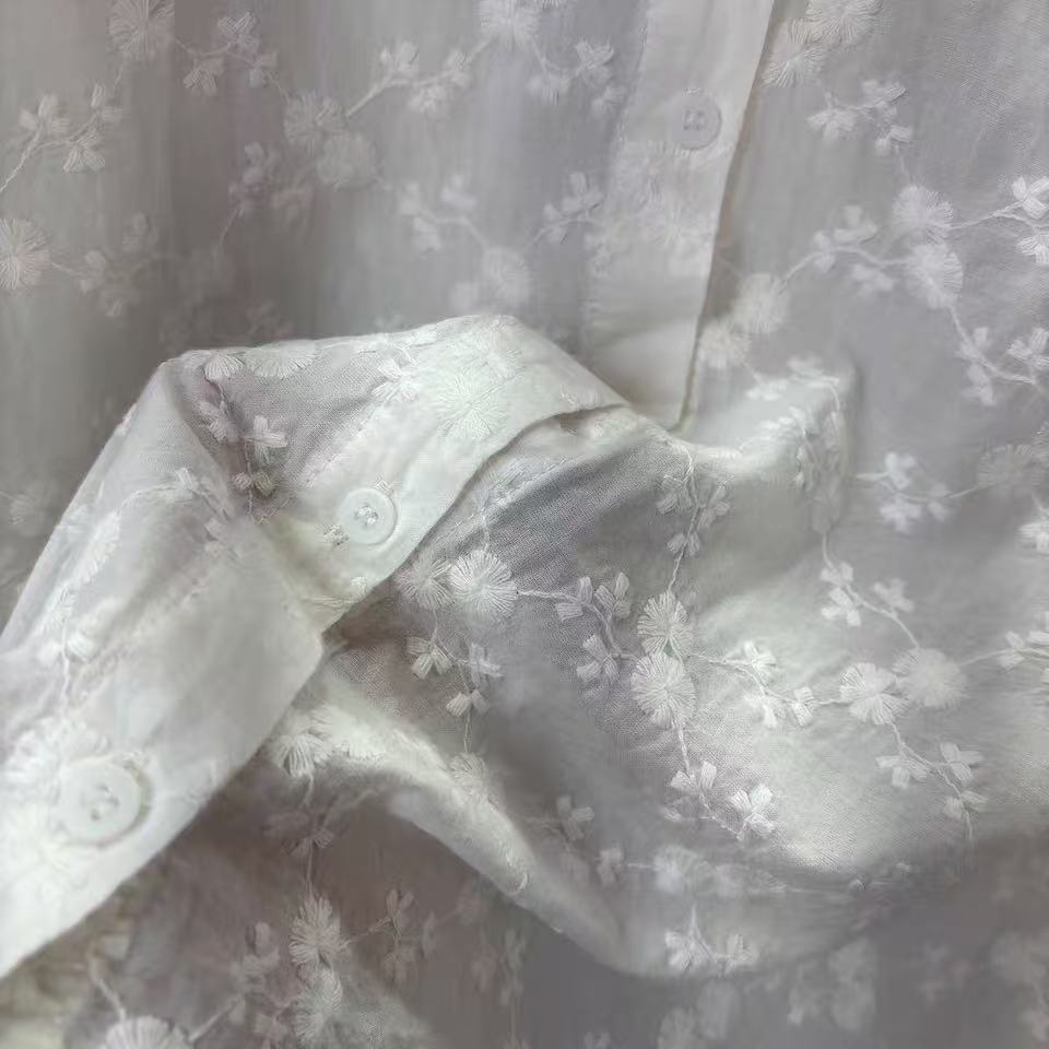 2026年レディースレース刺繍ブラウス、ボヘミアン風長袖10 - Embroidery Eyelet のレビューと価格