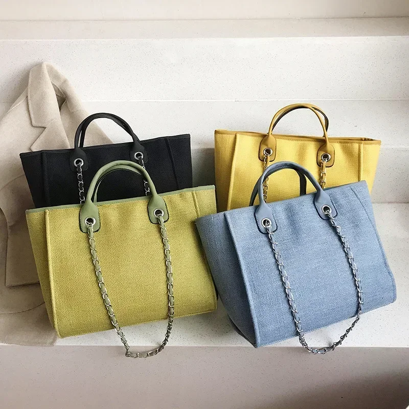 ファッションメイクアップデザイナービッグ女性の 2025 新 - Embroidery Keychain のレビューと価格