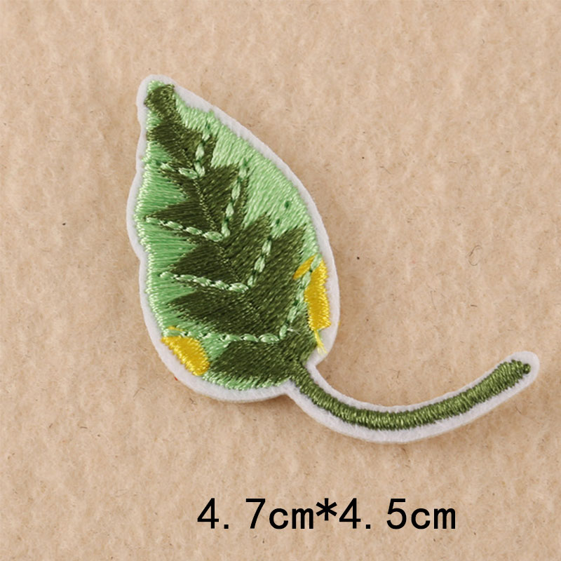 子供の漫画のステッカー,衣類のアイロン用の小さなパッチ,スト - Embroidery Egg のレビューと価格
