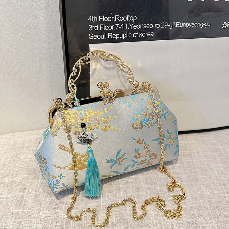 ボヘミアン刺繍ショルダーバッグレディースファッションメタルハ - Embroidery Ideas For Bags のレビューと価格