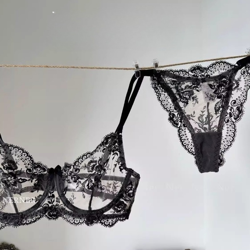 フランス製超薄型透け感のあるレースのアンサンブルランジェリー - Embroidery Ai のレビューと価格